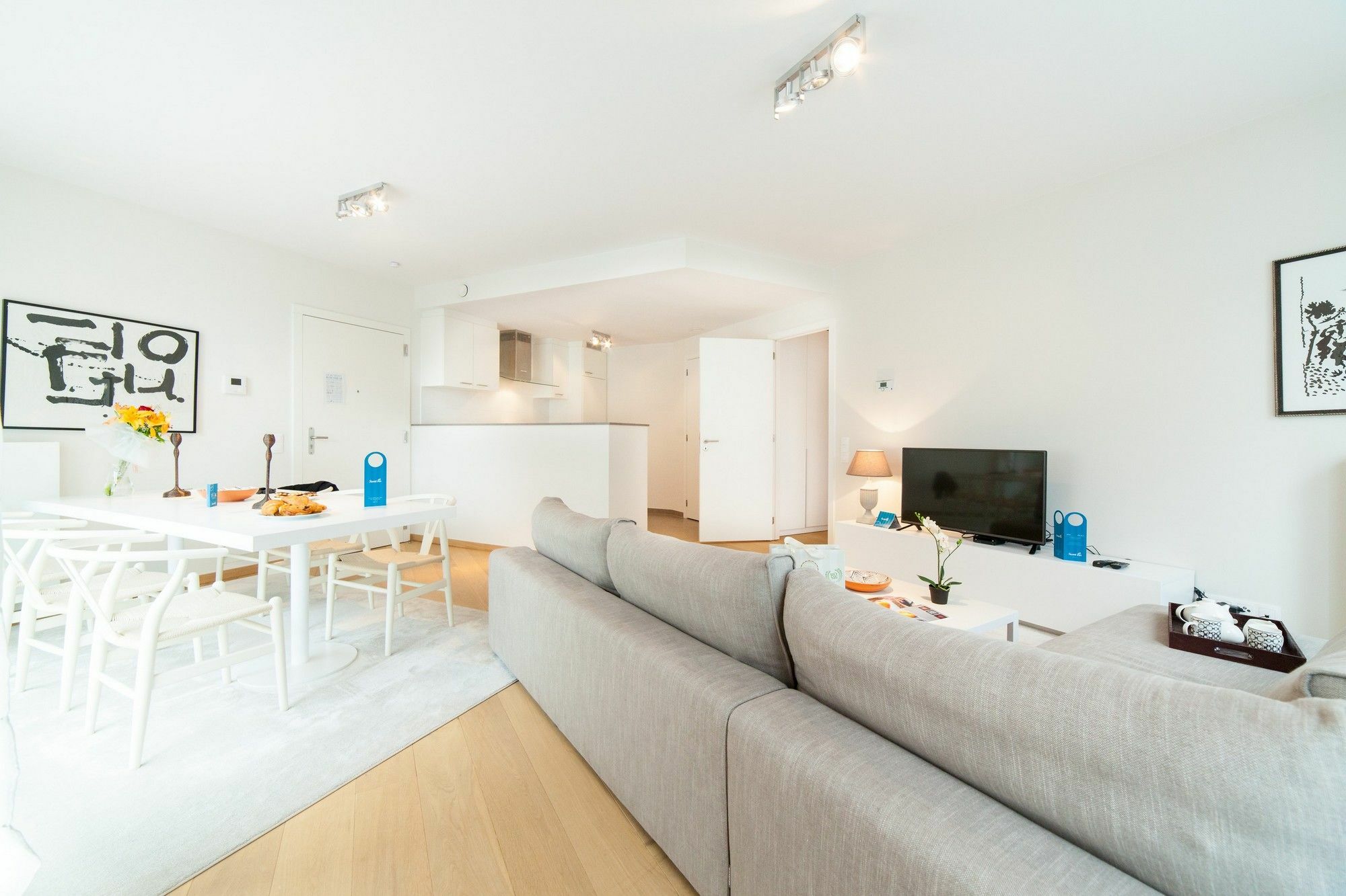 Sweet Inn Apartments - Madou 브뤼셀 외부 사진